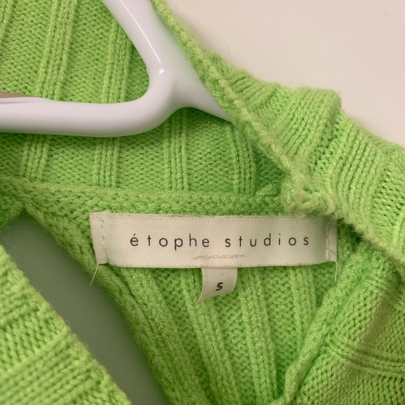 Green Turtleneck - Picture 5 of 6